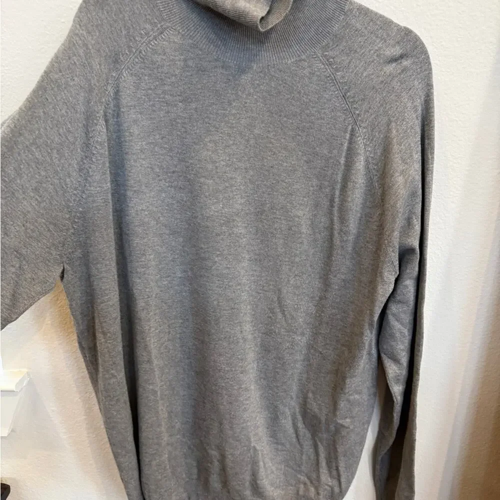 Zara Men's Charcoal Turtleneck Sweater